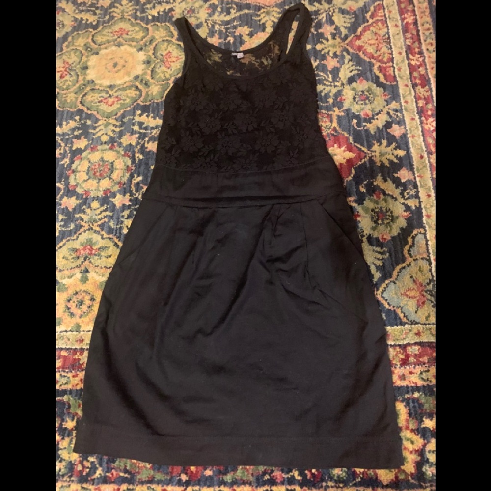 Lace little black dress with pockets